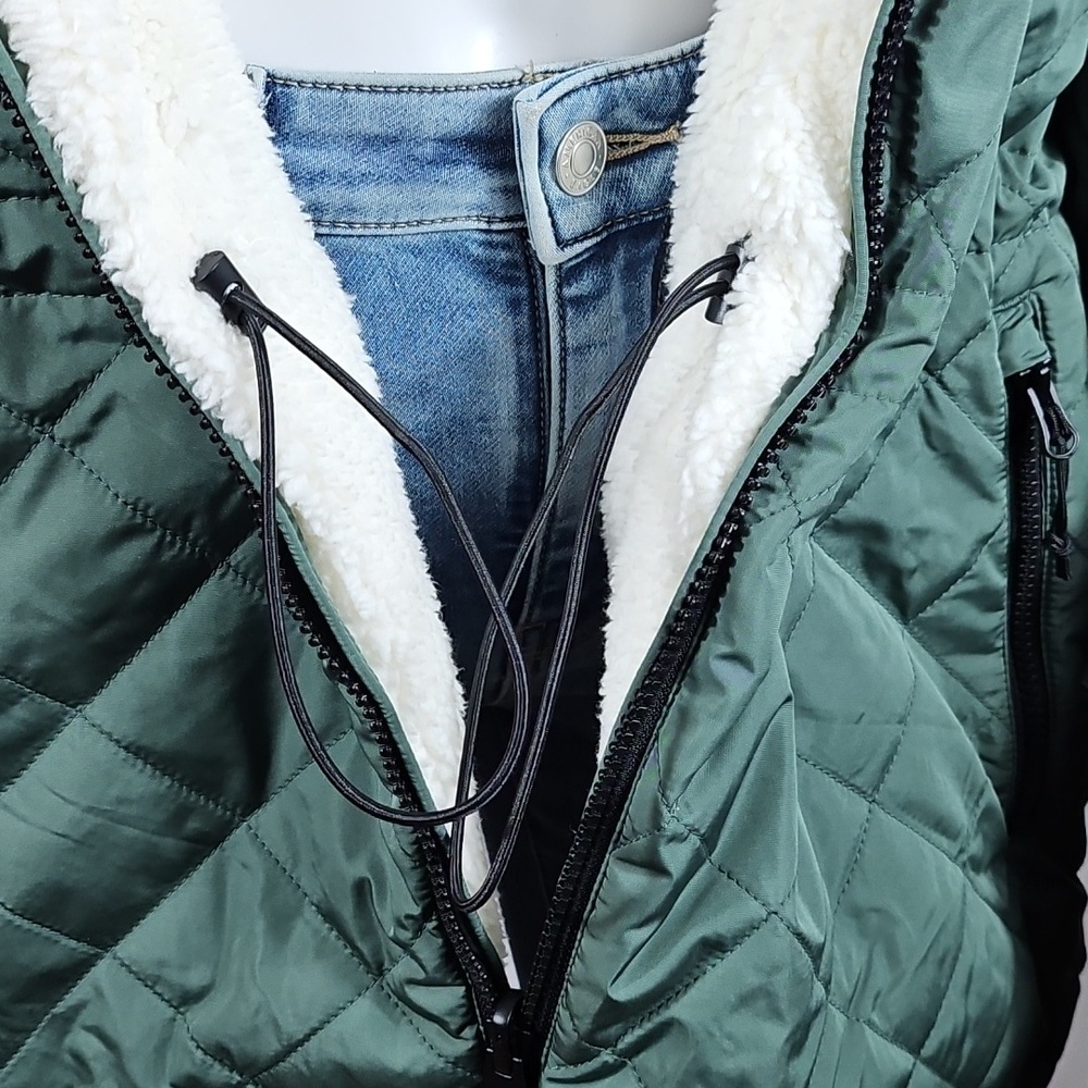NWT Free Country Swith It Up Cloud Lite Reversible Quilted Coat In Bayleaf Green - Picture 8 of 16